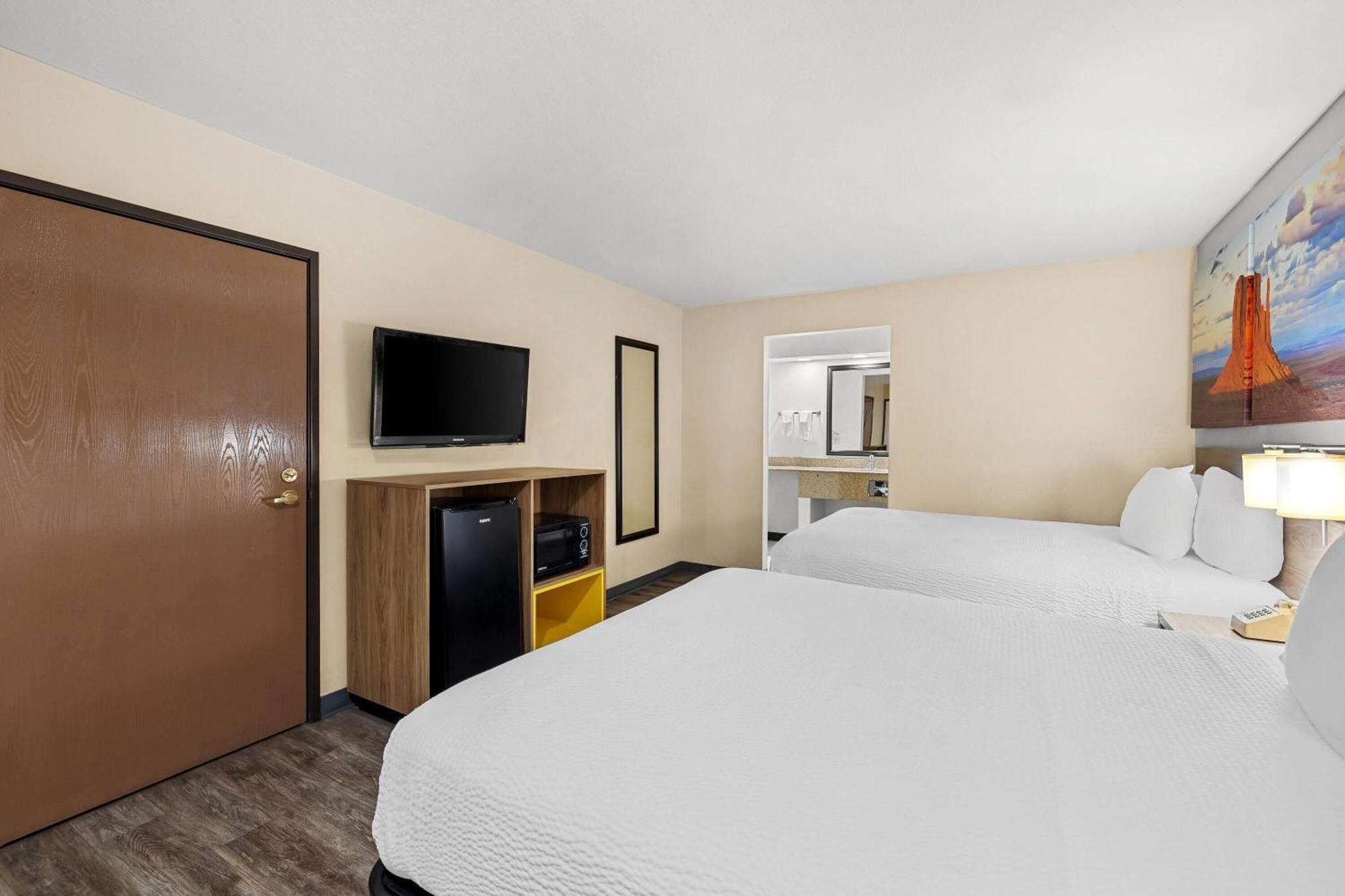 Days Inn By Wyndham Tucson Airport Drexel Heights Extérieur photo